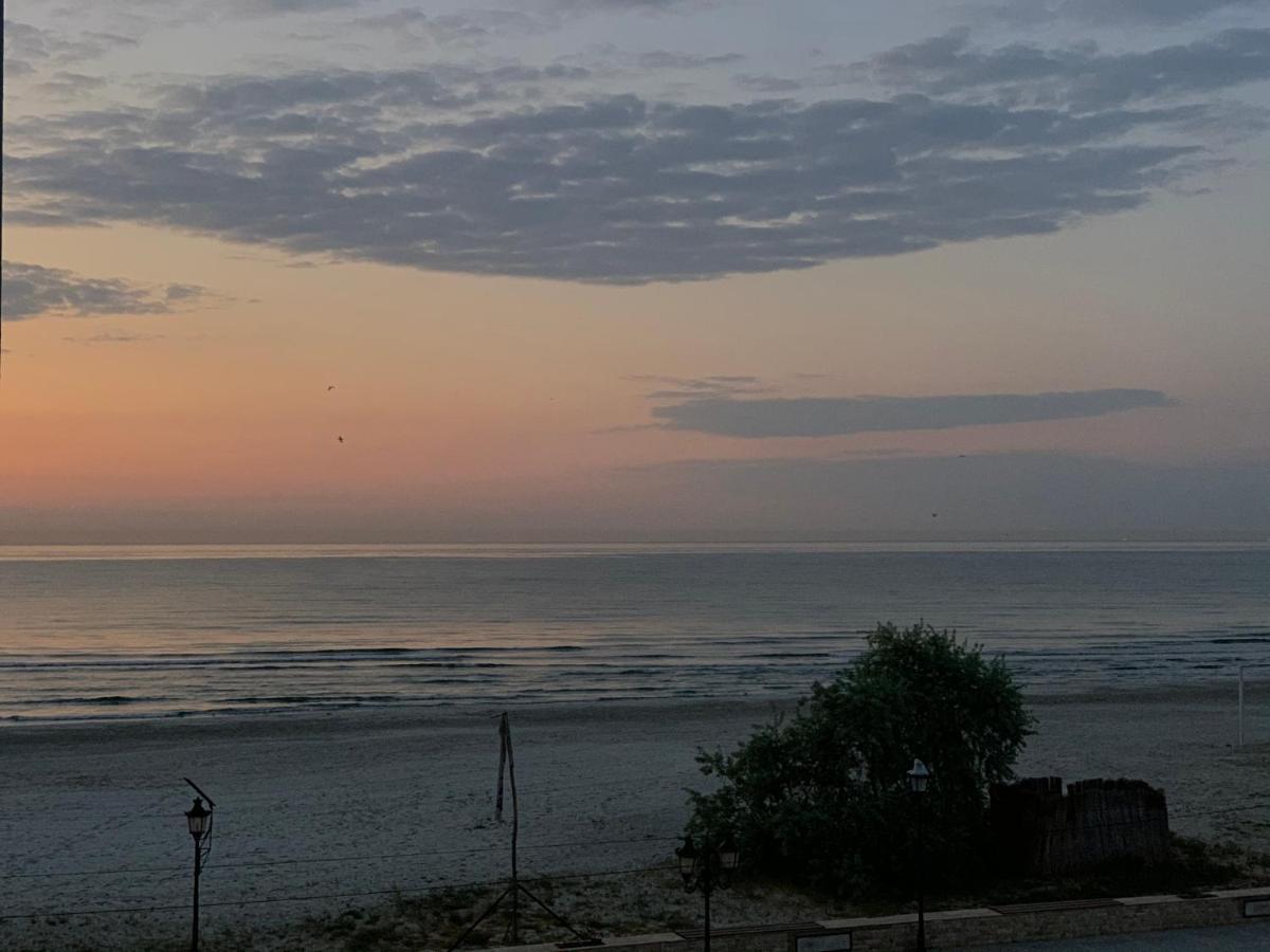Apartament Nicolas, Mamaia Nord, Soleil Residence, Plaja Papaya Năvodari Εξωτερικό φωτογραφία